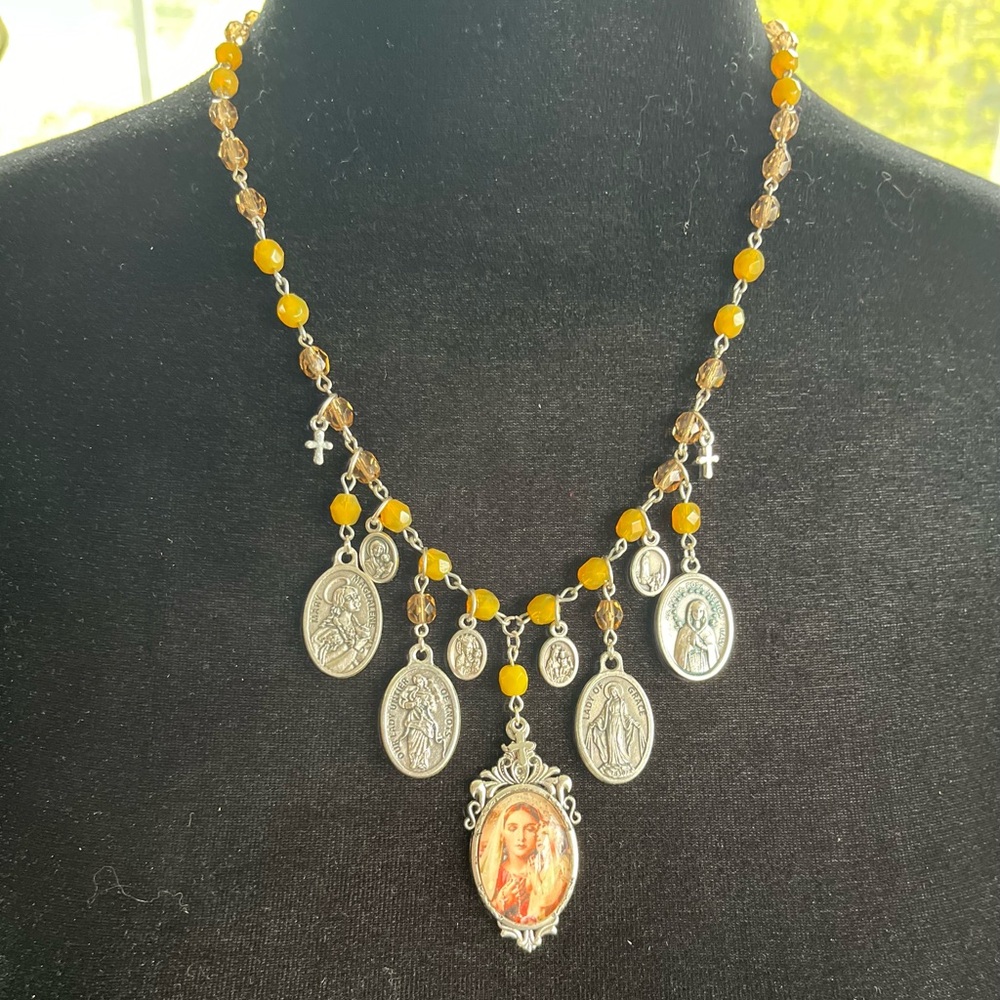 Mary & Jesus Vintage Image Medals Choker Citrine & Topaz Austrian Crystals - Picture 14 of 16